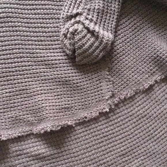 Free People cold shoulder sweater - Picture 8 of 10